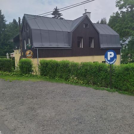 Penzion Borovice Йозефув-Дул Экстерьер фото