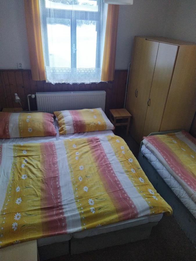 Penzion Borovice Йозефув-Дул Экстерьер фото